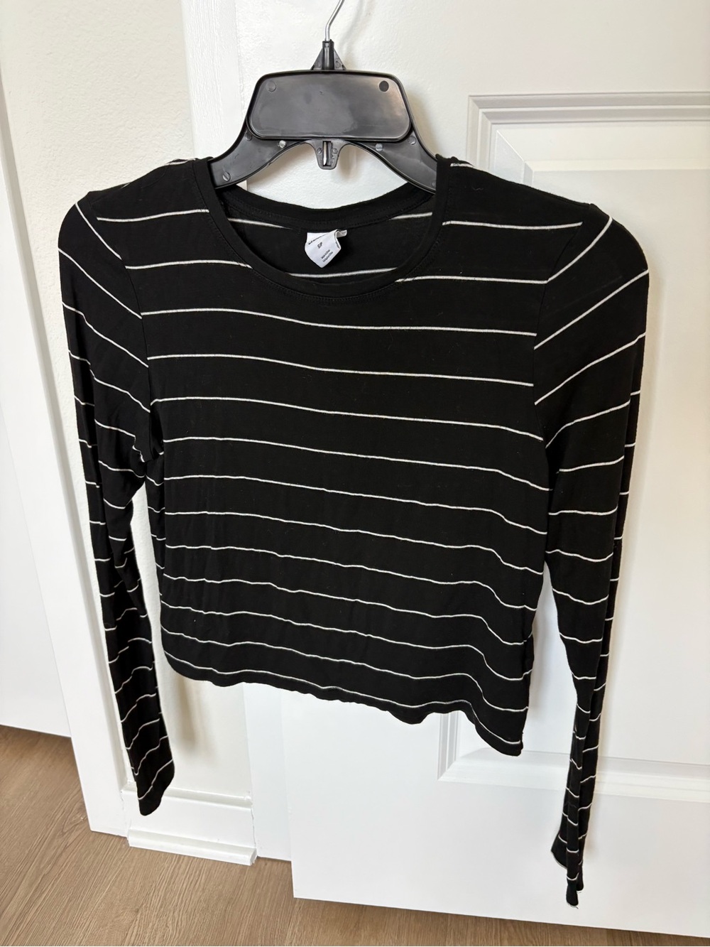 Black Striped Long-Sleeve Women's Tee - Classic Crewneck (Petite)